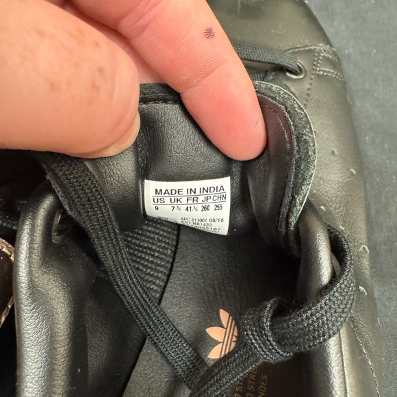 Adidas STAN SMITH SHOES - W9 - Picture 8 of 8